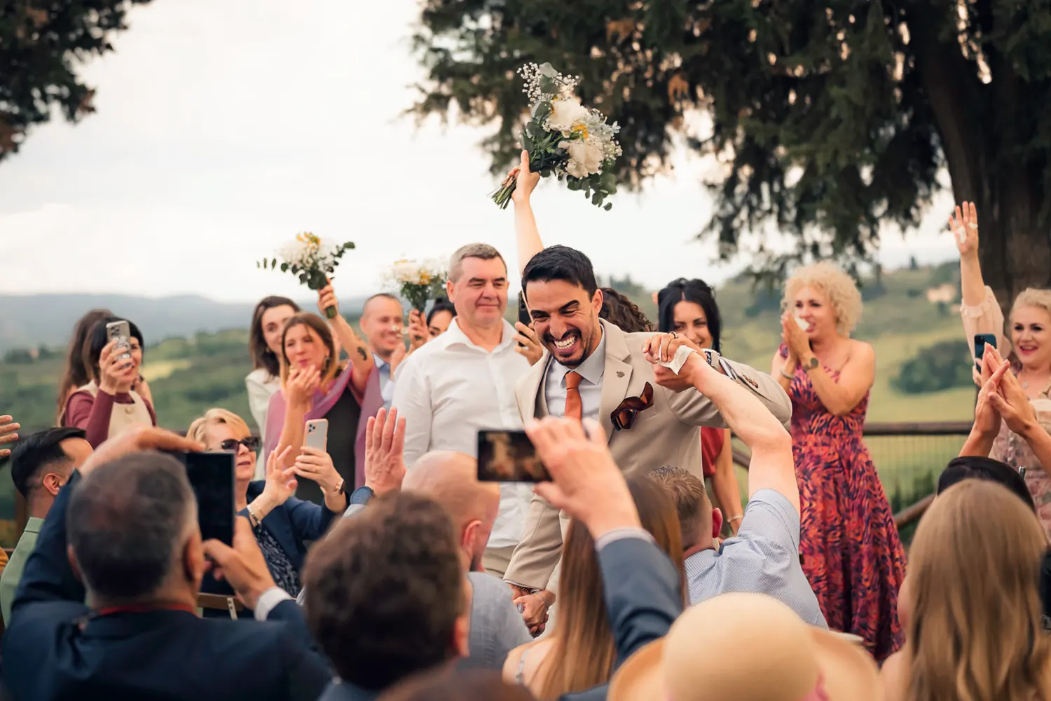 Wedding photography by Jacek — landscape frame 8